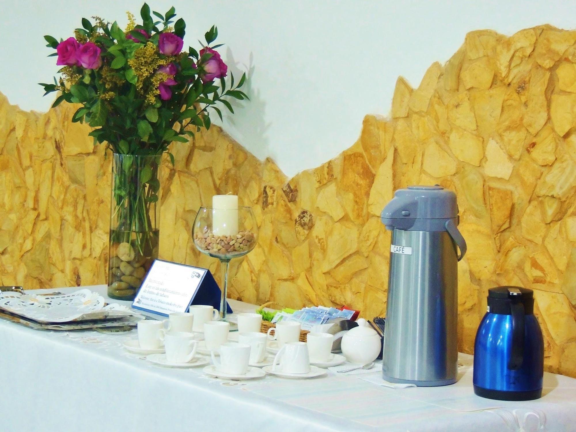 Hotel Montes De La Castellana Armenia Kültér fotó